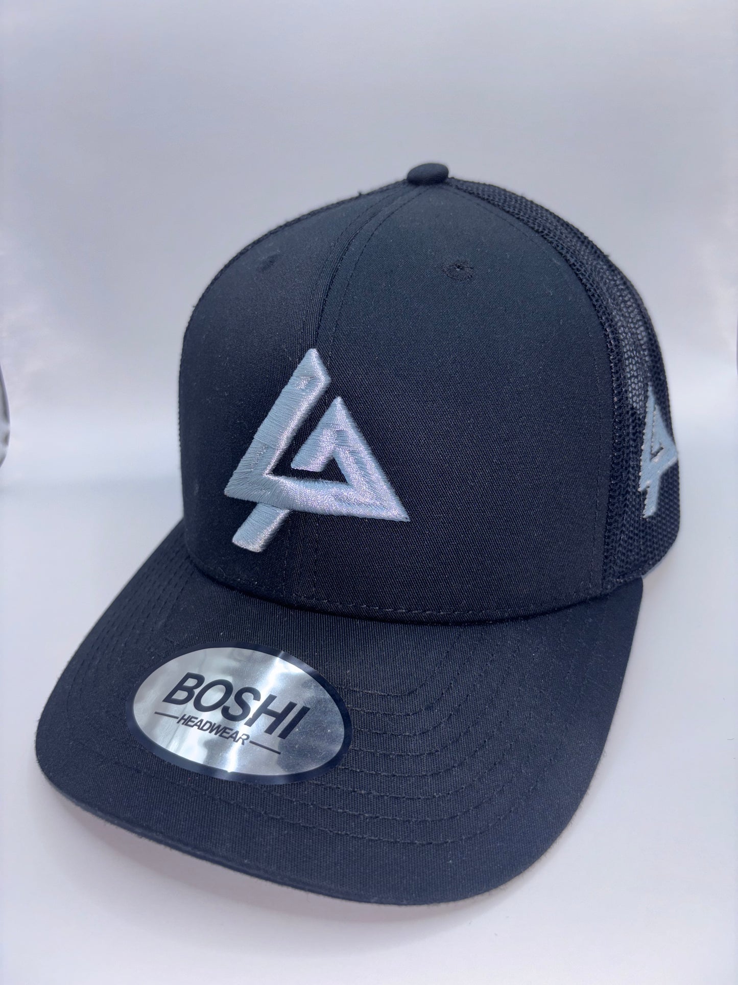 Liberty ascend x boshi black & silver cap